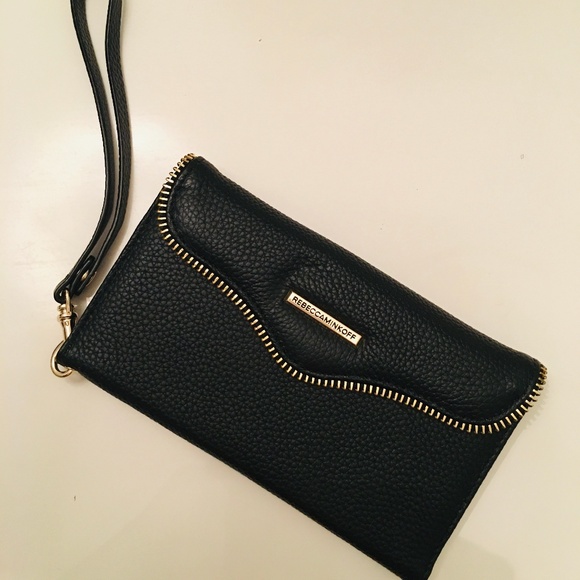 Rebecca Minkoff Accessories - Rebecca Minkoff Wrislet Wallet for Iphone 6